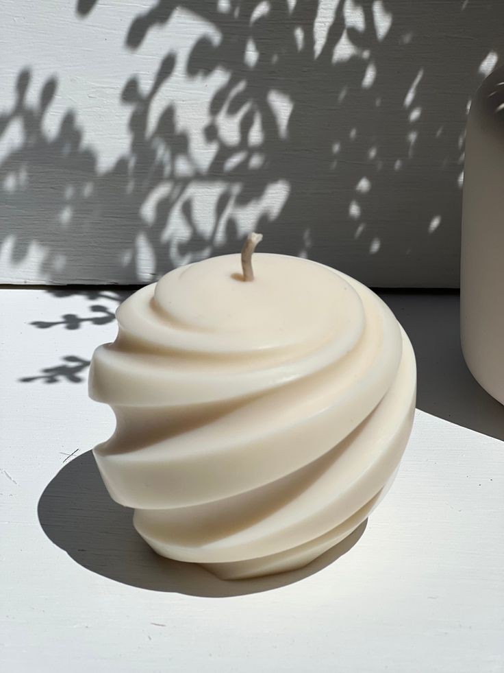 Cire de soja vs cire de paraffine : pourquoi choisir une bougie naturelle ?